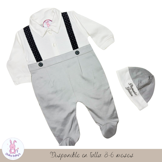 Bebecrece con gorrita